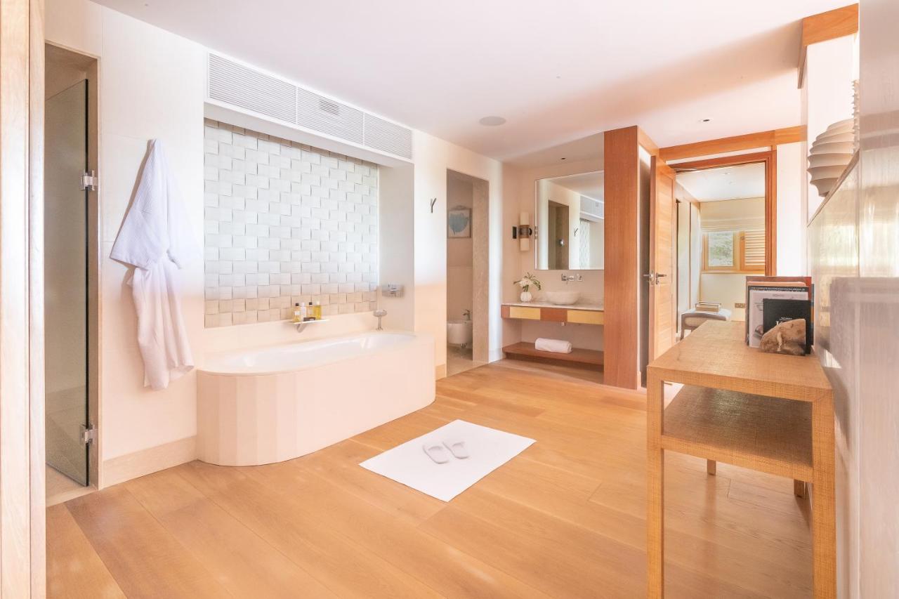 L'Escale Resort Marina & Spa - Small Luxury Hotels Of The World Victoria Bagian luar foto