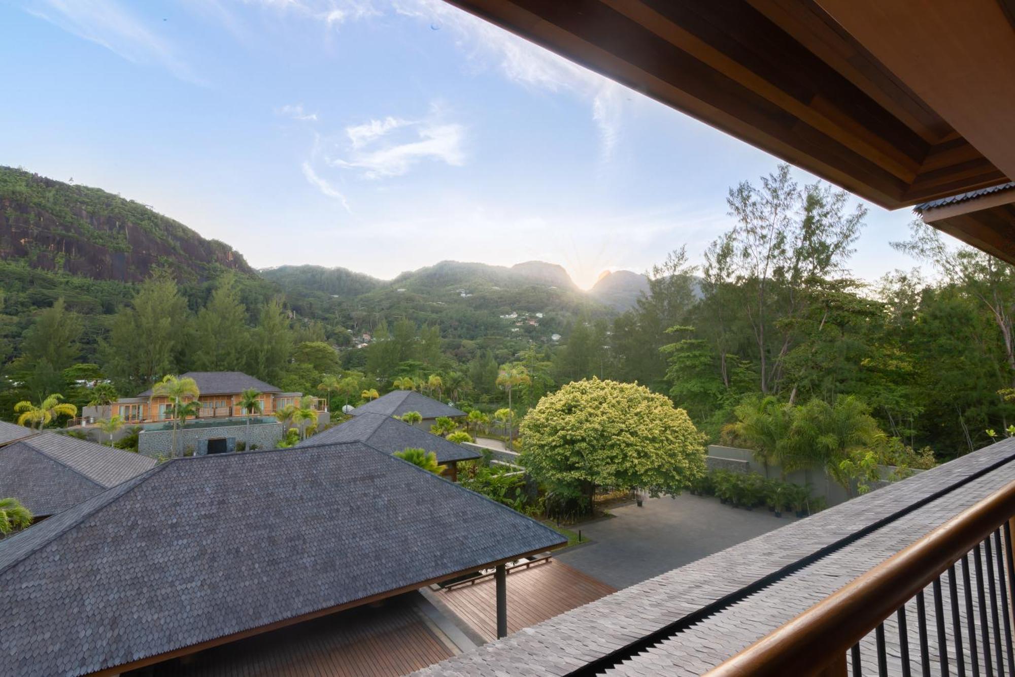 L'Escale Resort Marina & Spa - Small Luxury Hotels Of The World Victoria Ruang foto